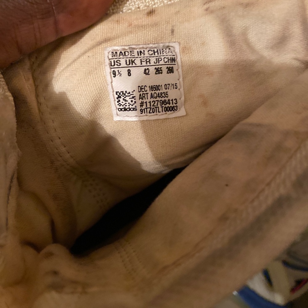 Yeezy Boost 950 - image 4